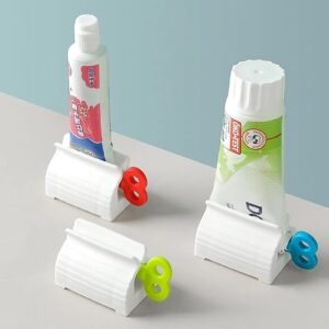 3 pcs Toothpaste Squeezer with Rolling Toothpaste Holder